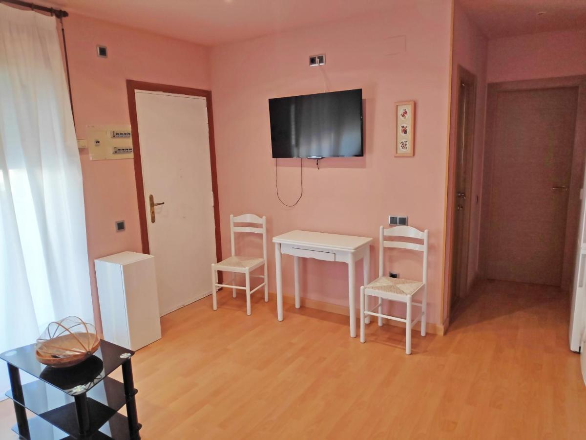 לה פינדה Apartamentos Estival 3000 מראה חיצוני תמונה